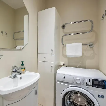 Apartamento Free Parking In The Yard Quiet Area Center