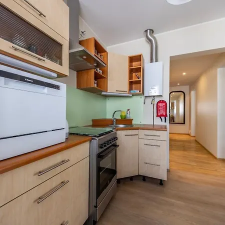 Free Parking In The Yard Quiet Area Center Apartman Tallinn