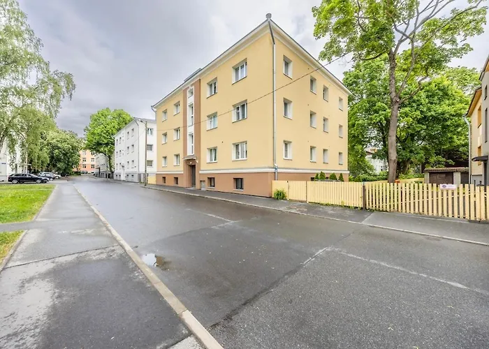 Apartment Free Parking In The Yard Quiet Area Center *